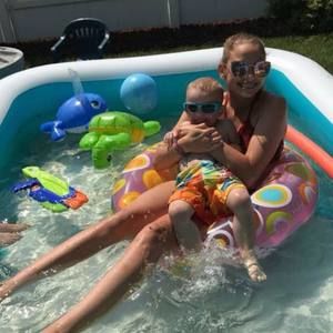 Meet your Posher, Carly